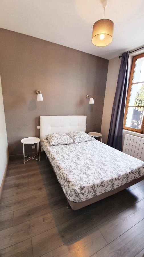 Le 2 Pieces Avec Parking Prive Lägenhet Honfleur Exteriör bild
